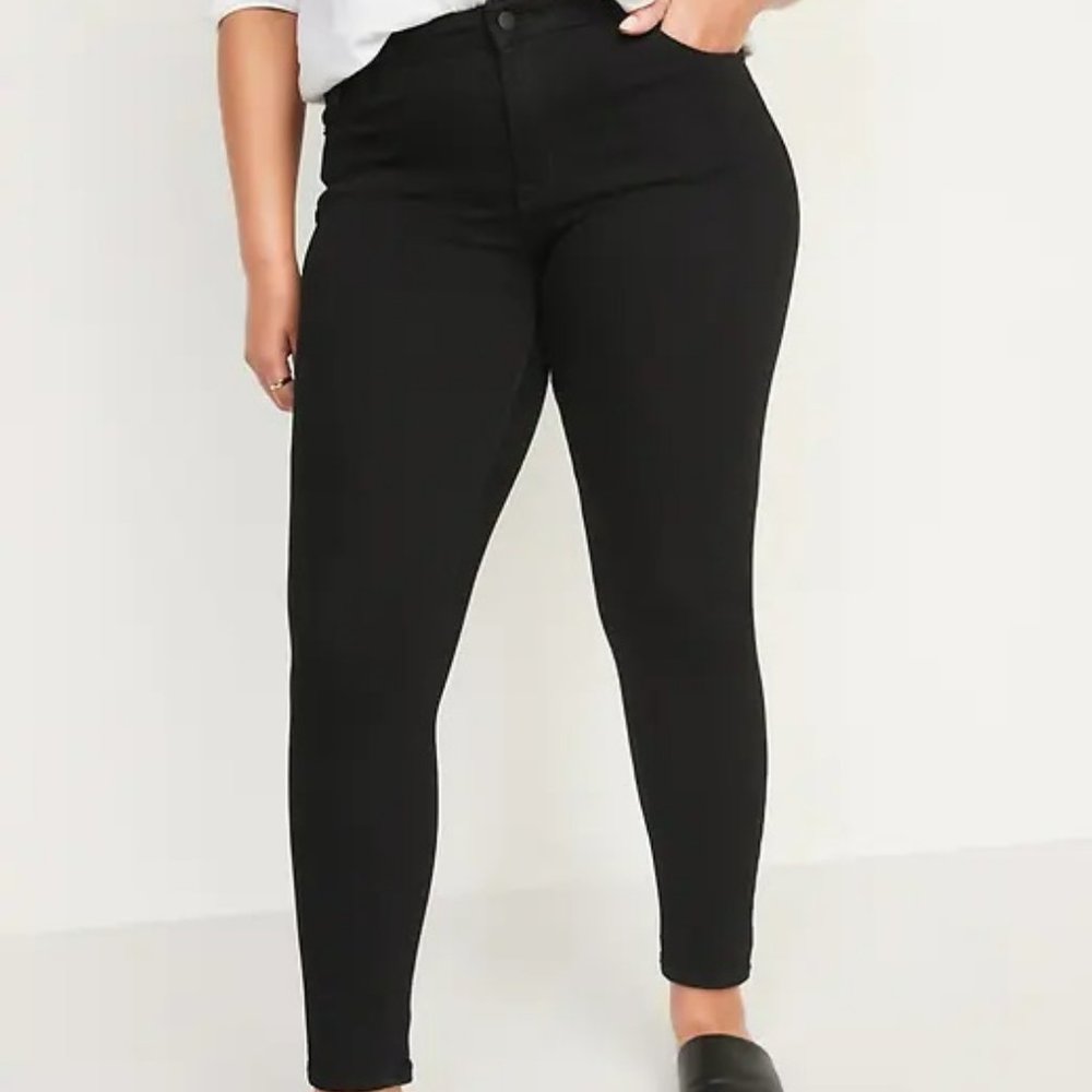 👖 Old Navy Rockstar High Rise Jeans